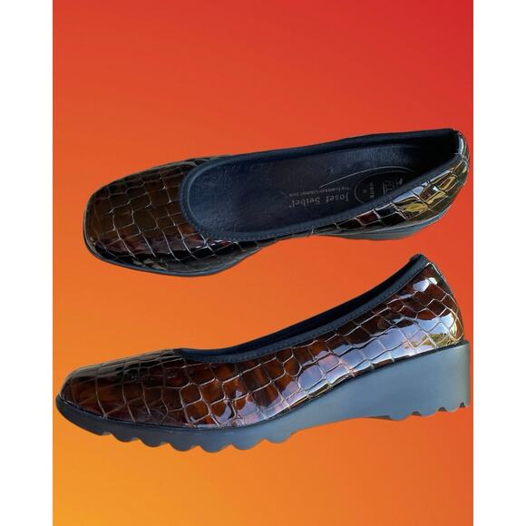 Josef Seibel Bridget Brown Patent Croc Wedges Womens US 9.5 EU 40 Walking Shoes - Picture 3 of 11